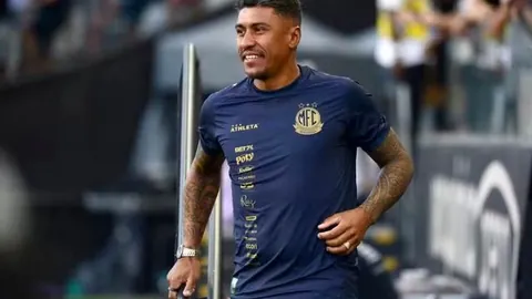 阿诺德精准斜传，加克波头槌破网惊英超